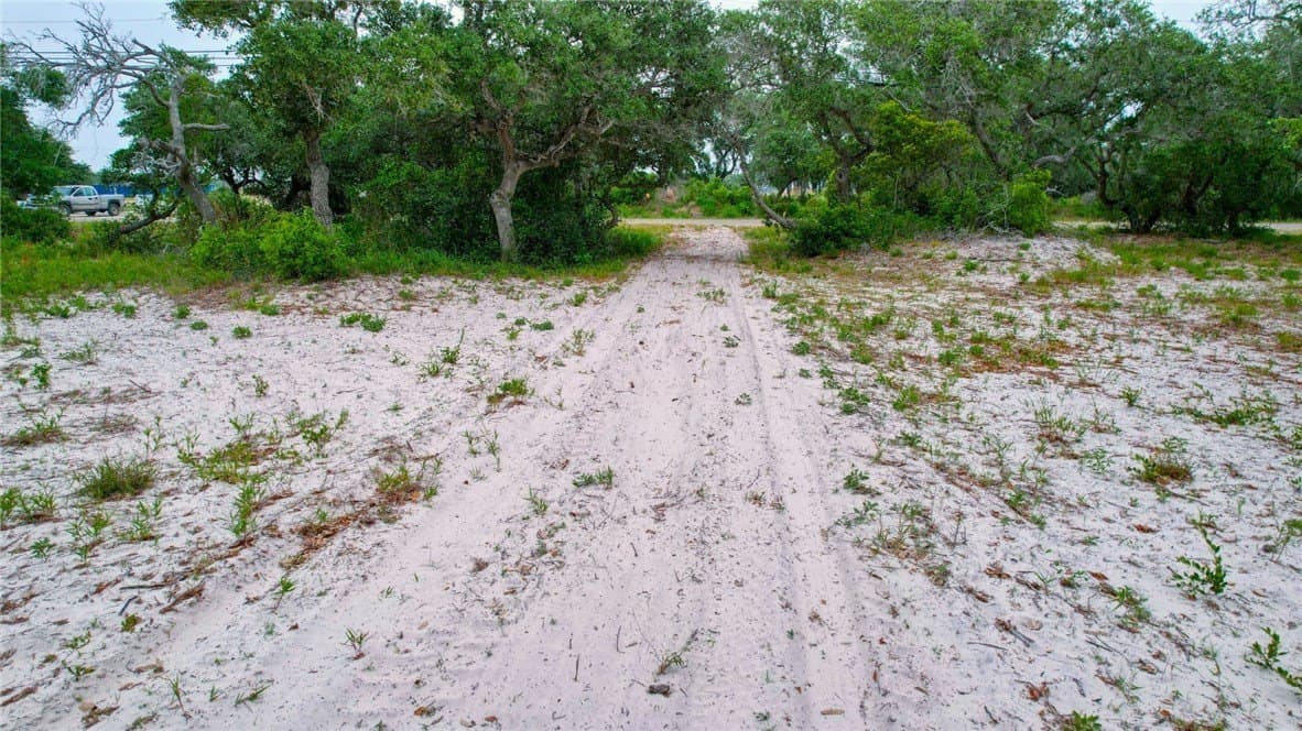 1.81 acres in San Patricio County - photo 7