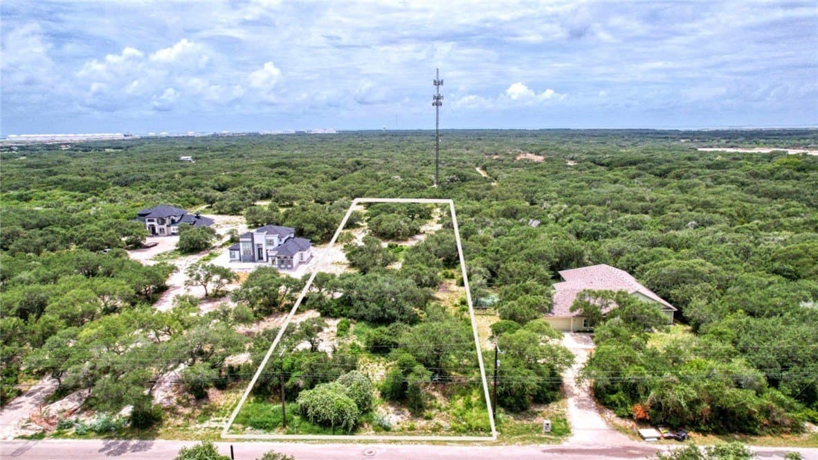 1.81 acres in San Patricio County - photo 4