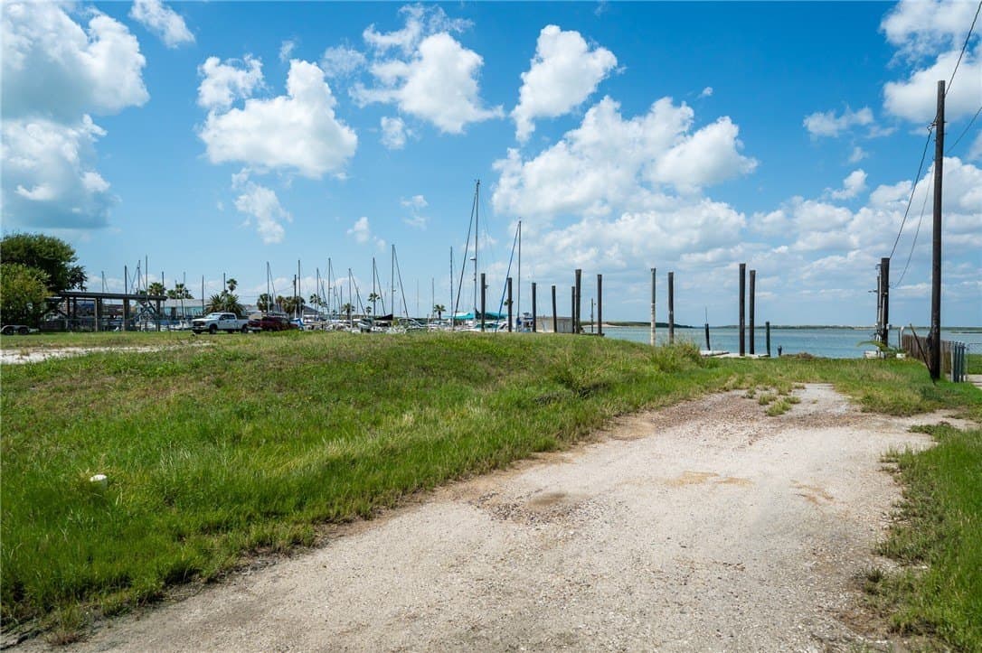 0.26 acres in San Patricio County - photo 10