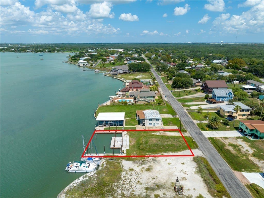 0.26 acres in San Patricio County - photo 4