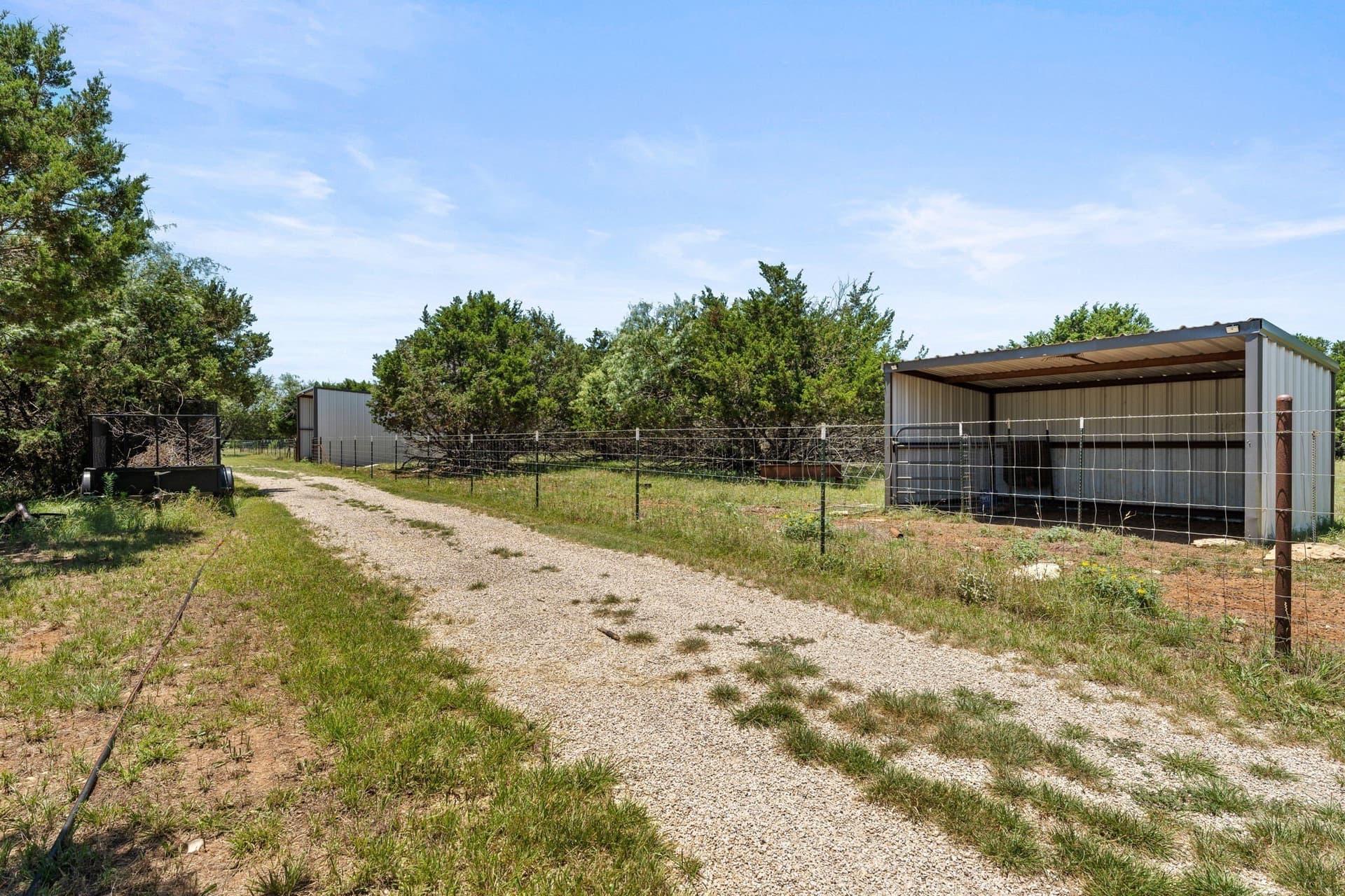 10.01 acres in Hill County - photo 8