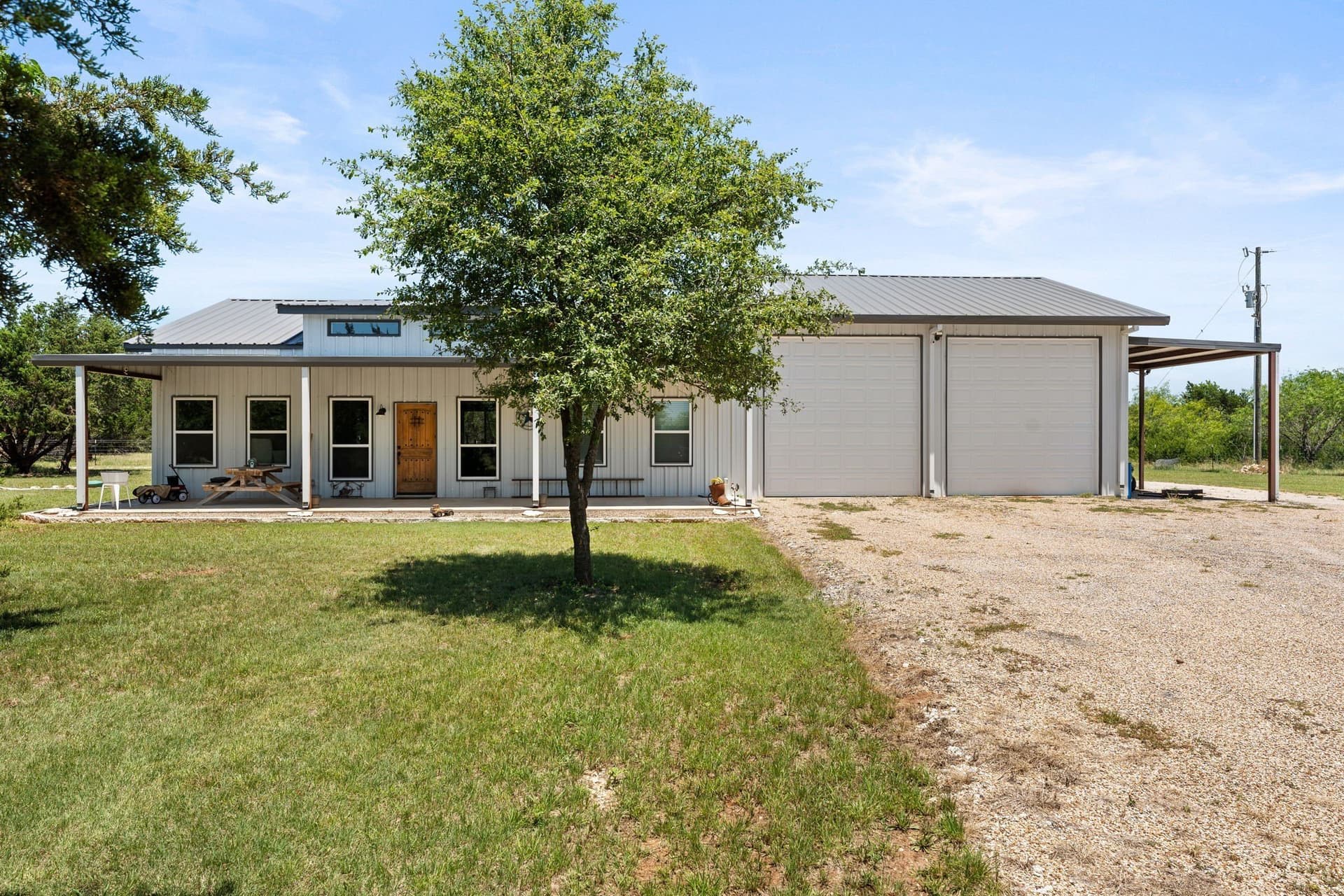 10.01 acres in Hill County