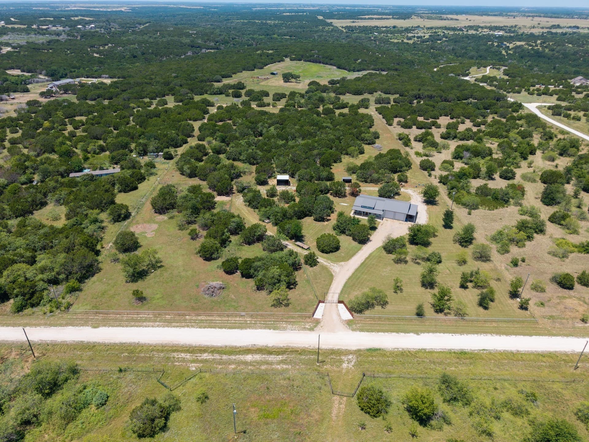 10.01 acres in Hill County gallery image 2