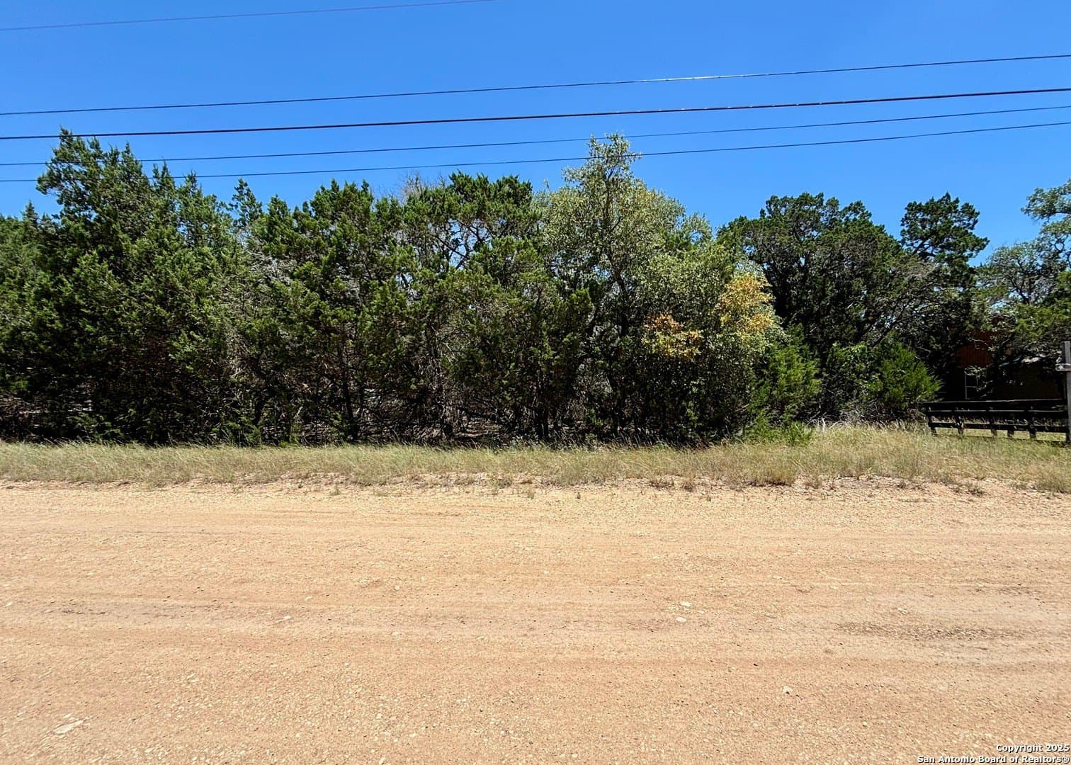 0.19 acres in Bandera County gallery image 2