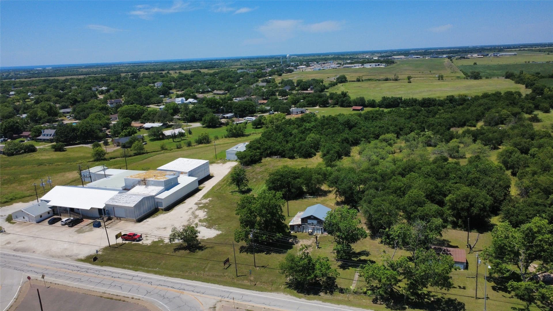 5.73 acres in Hill County - photo 6