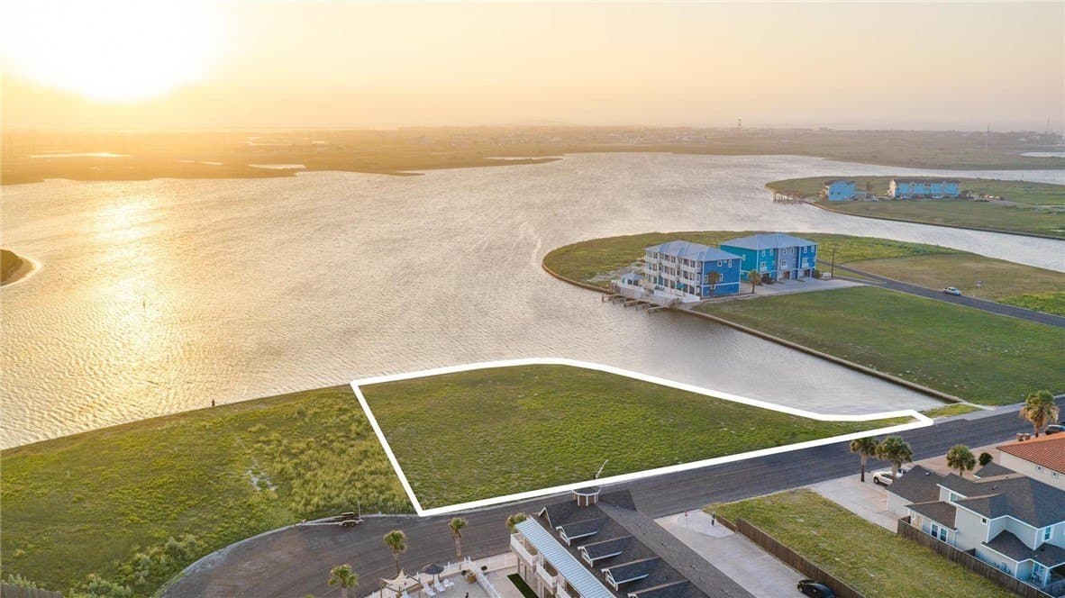 0.94 acres in Nueces County gallery image 3