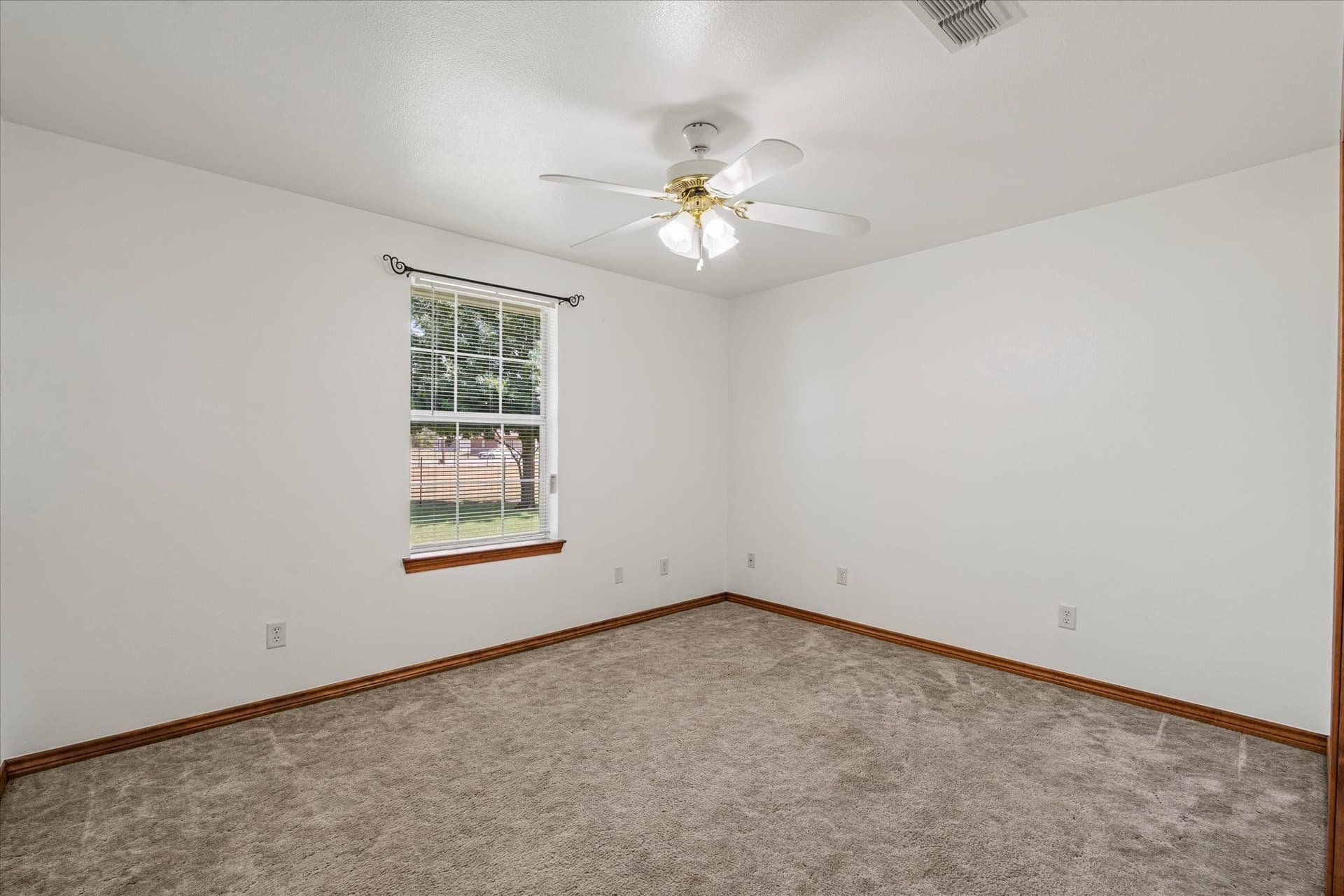 10.94 acres in Hunt County - photo 22