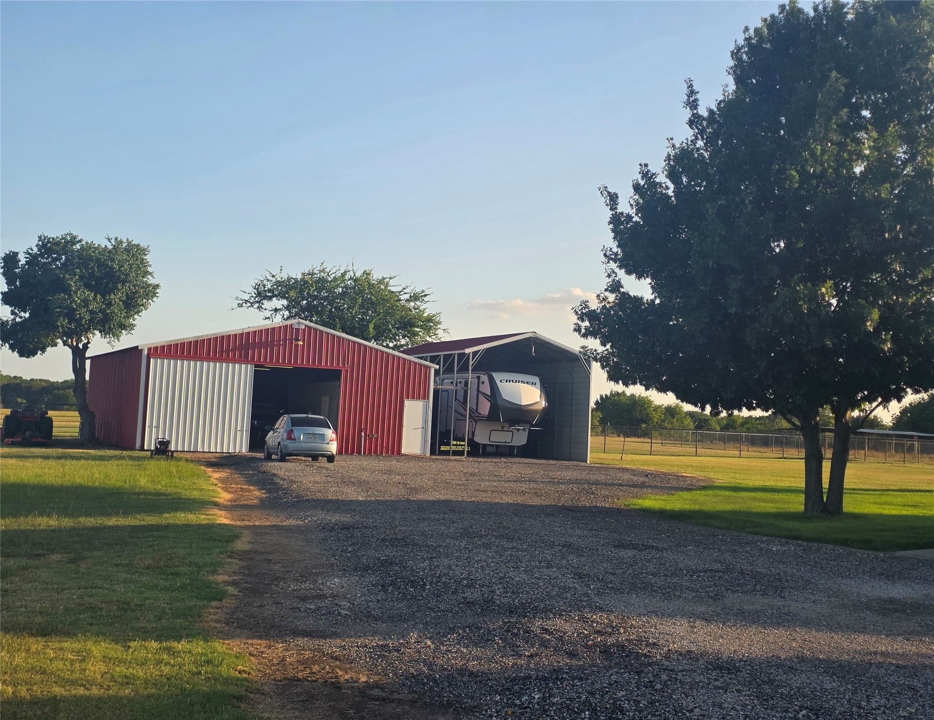 10.94 acres in Hunt County