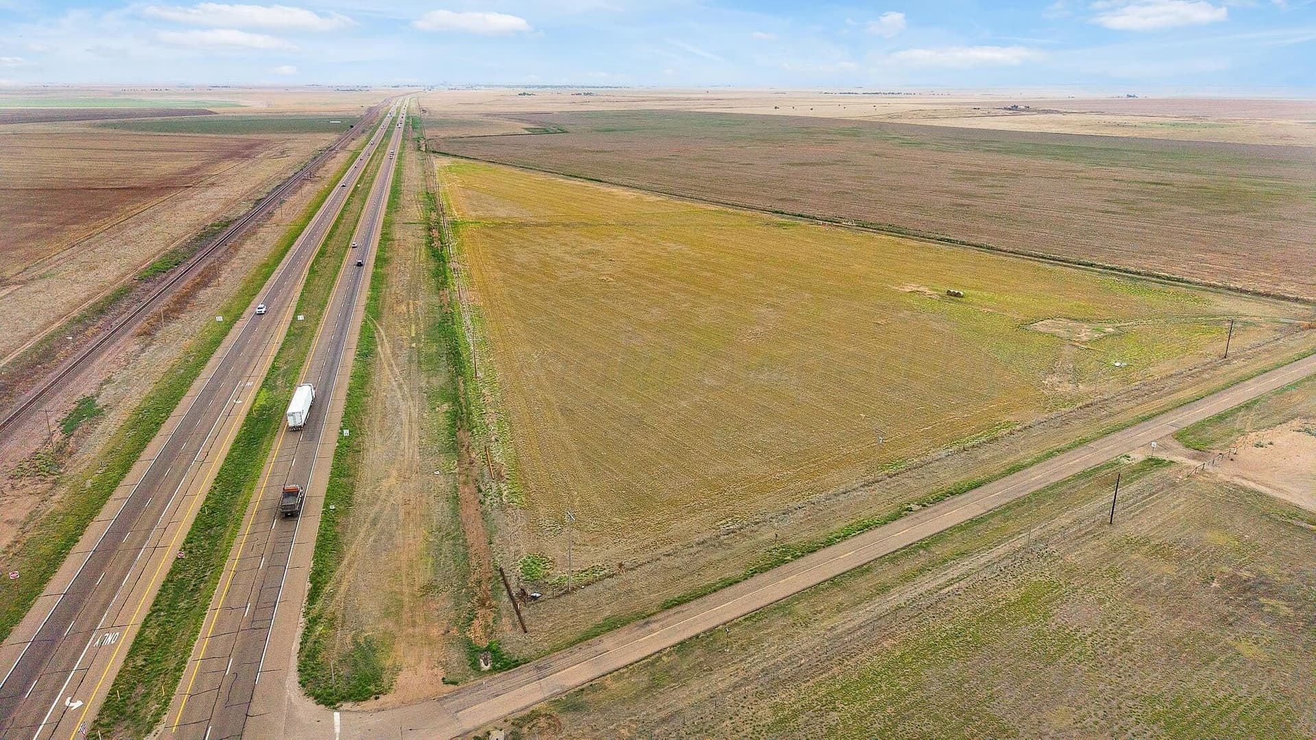 +/- 27.37 Acres U.S. HWY 287
