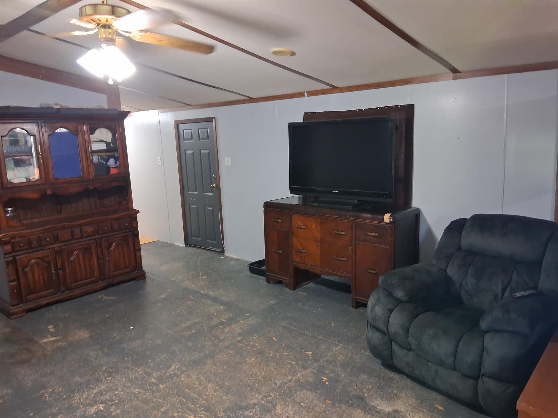 10 acres in Upshur County - photo 13