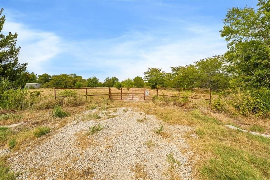 34.17 acres in Hunt County