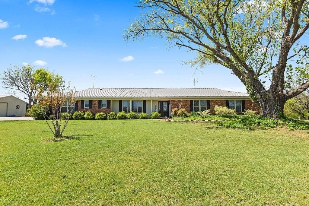 10 acres in Clay County gallery image 2