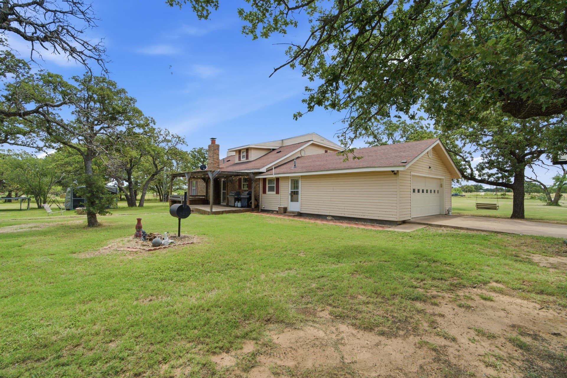50.58 acres in Eastland County - photo 24
