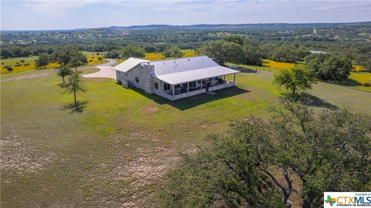 189.92 acres in Blanco County - photo 15