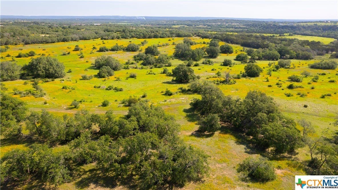 189.92 acres in Blanco County - photo 10
