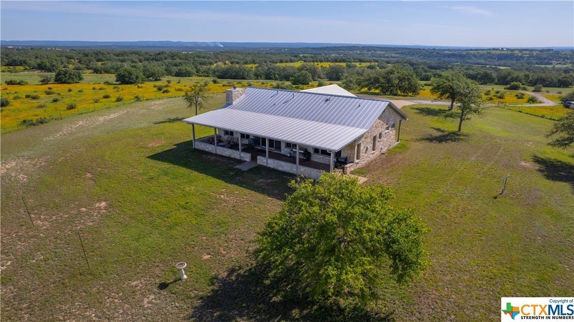 189.92 acres in Blanco County - photo 17