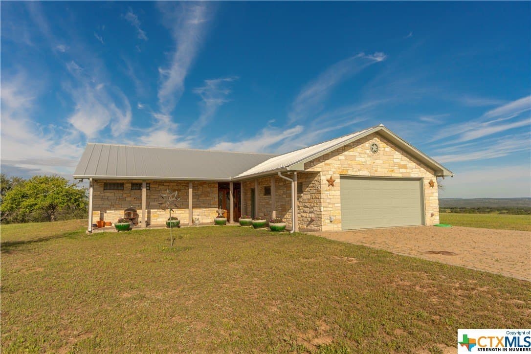 189.92 acres in Blanco County - photo 20