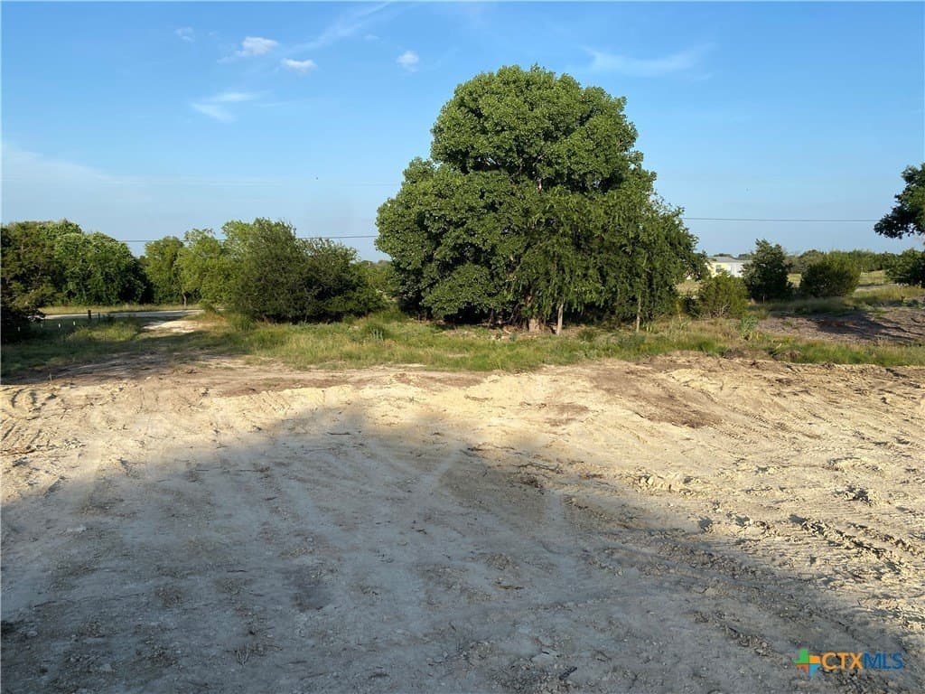 4 acres in Lampasas County featured view
