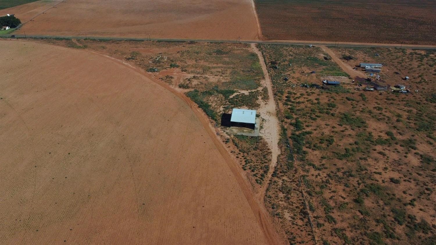 4.48 acres in Yoakum County - photo 17