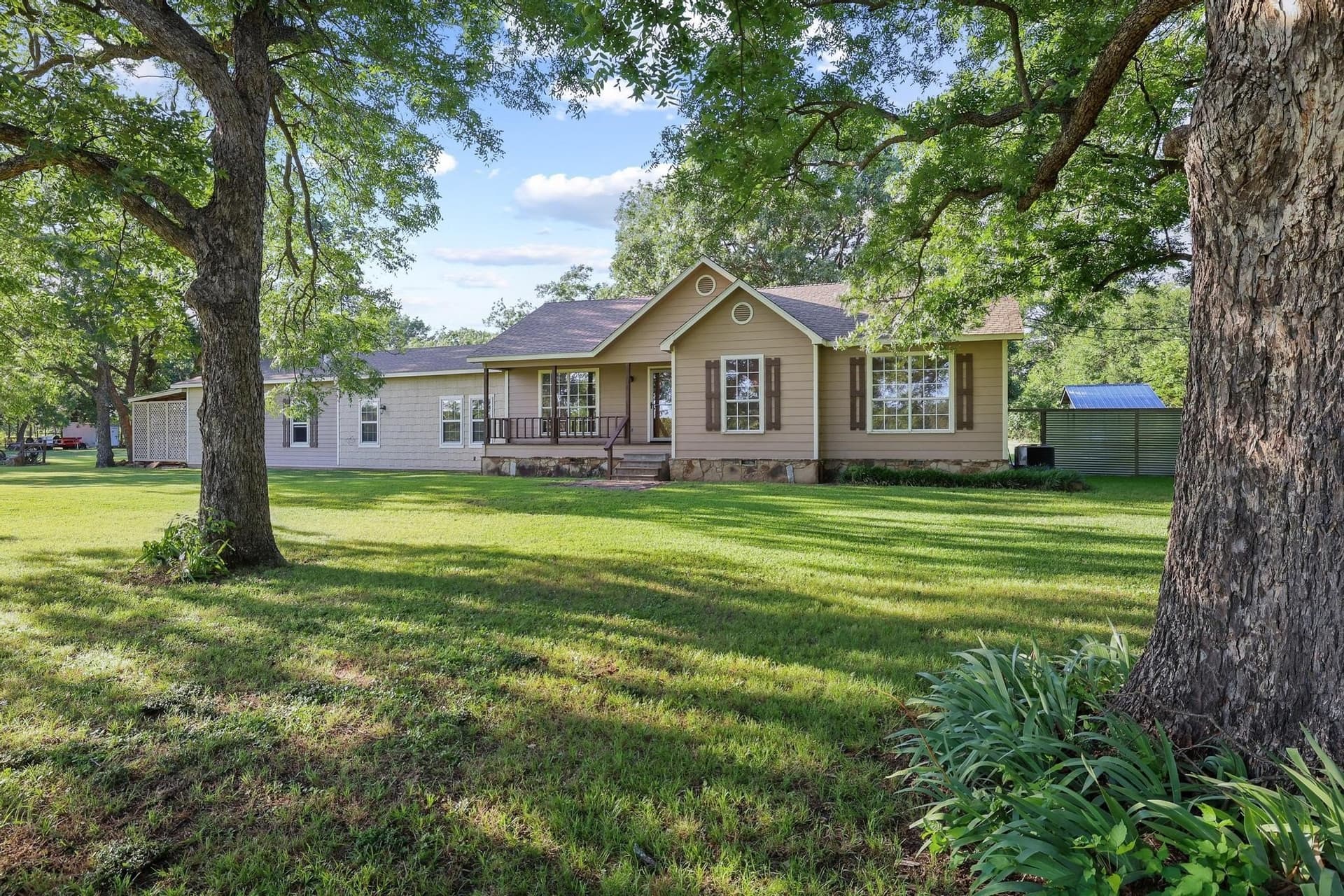 11.02 acres in Grayson County gallery image 2