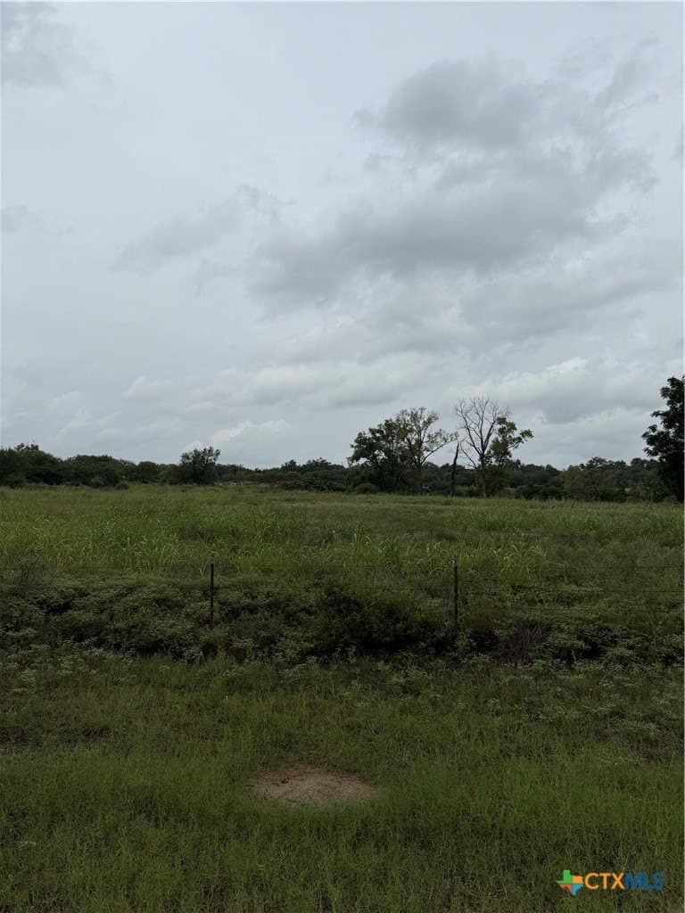 0.24 acres in Comal County - photo 9