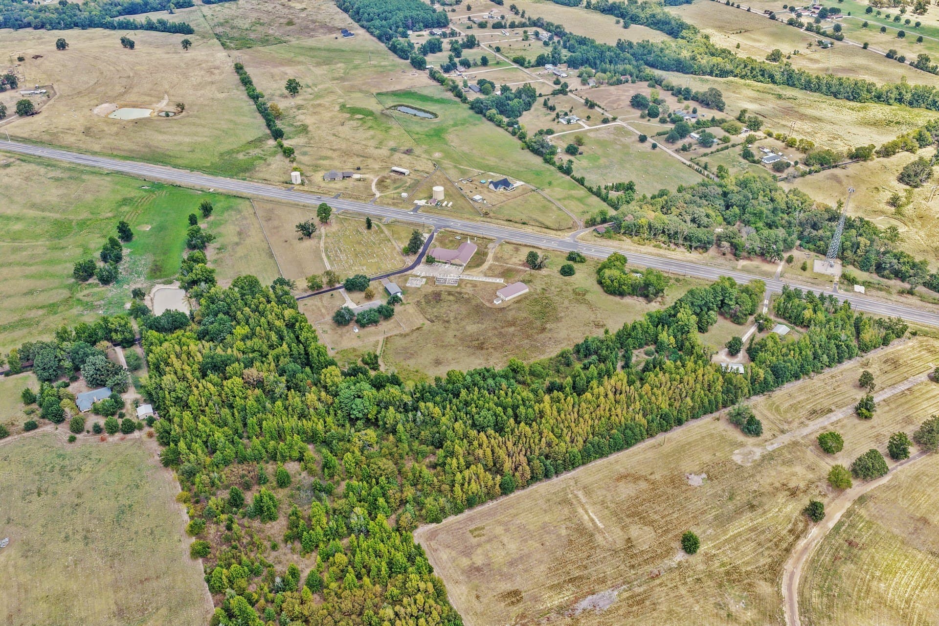 7.55 acres in Titus County - photo 8