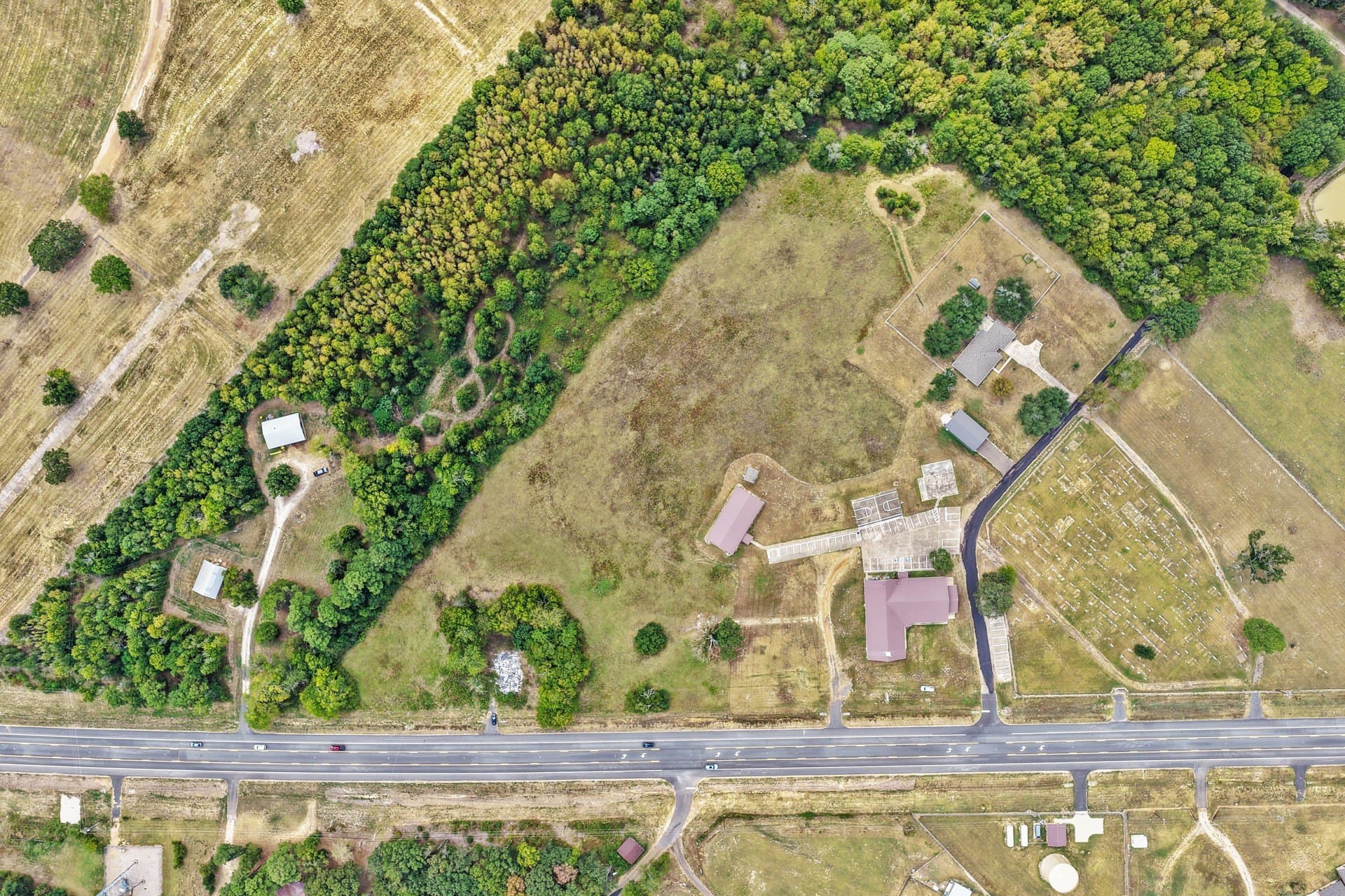7.55 acres in Titus County - photo 6
