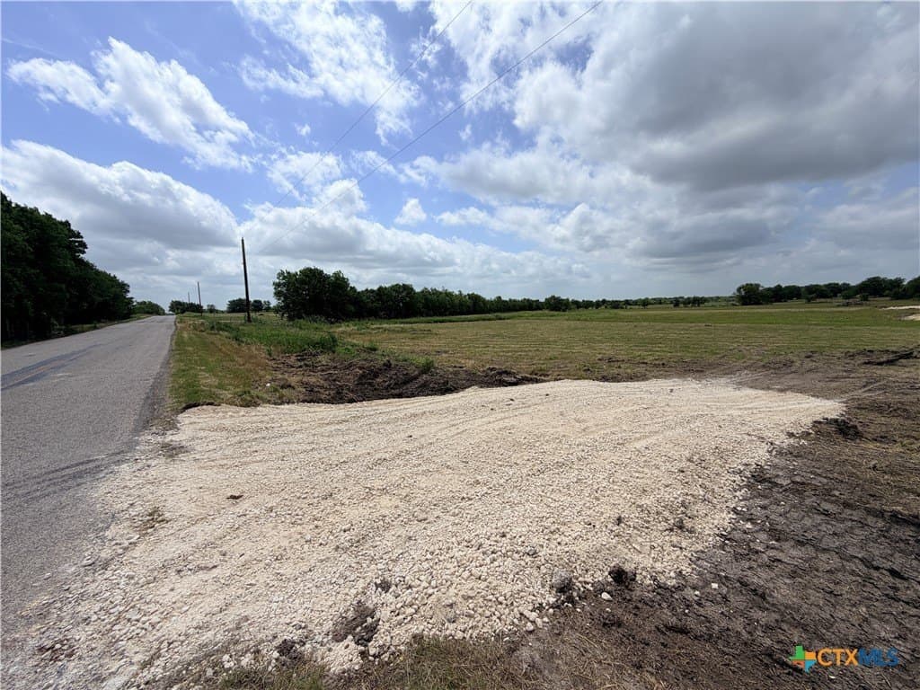 1.5 acres in Bell County gallery image 3