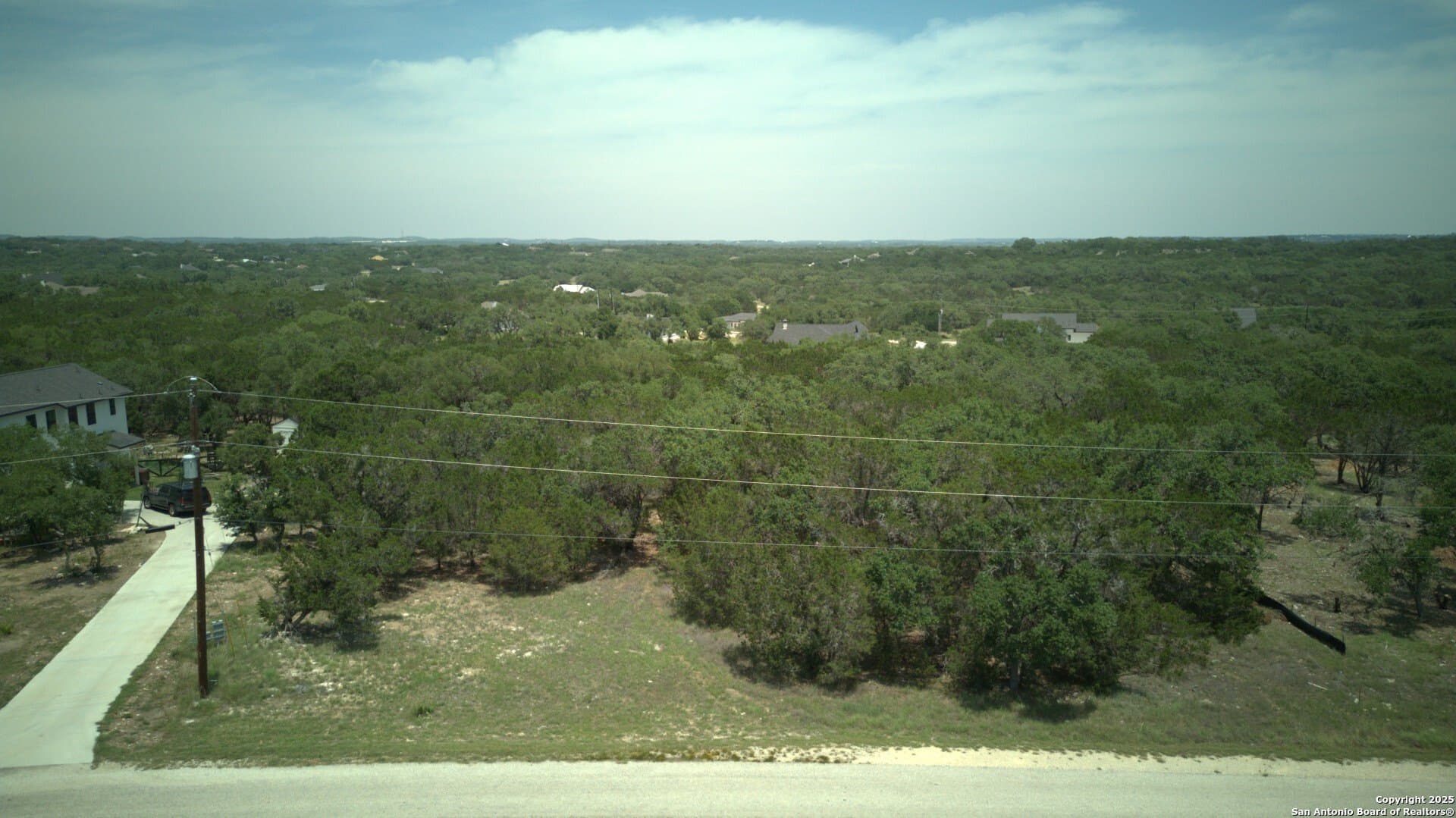 1.47 acres in Comal County gallery image 2