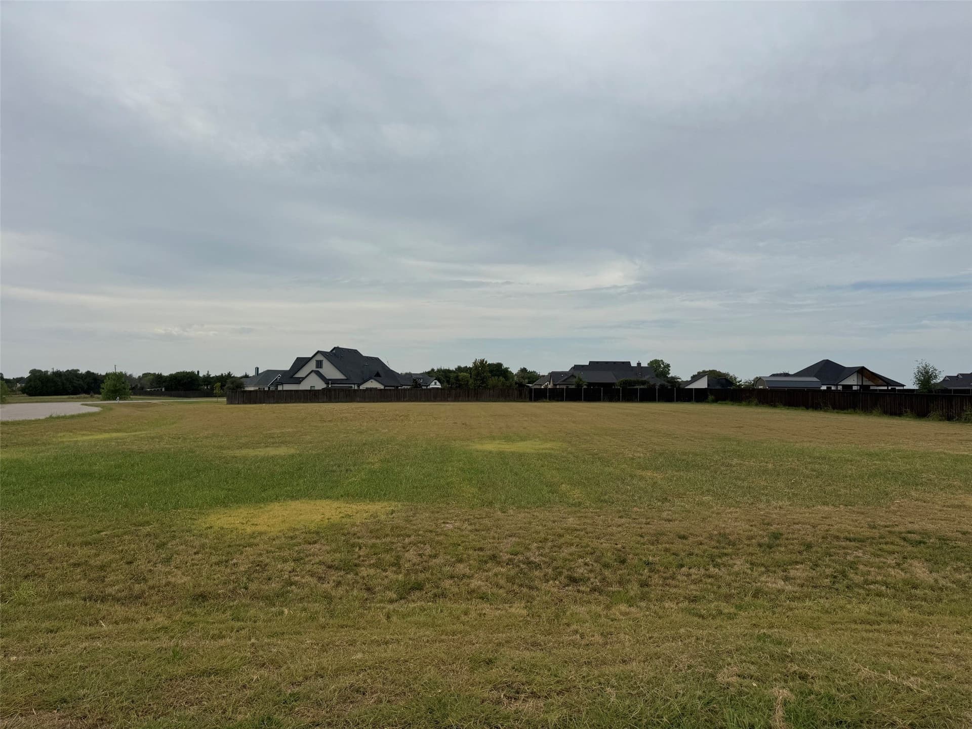 1.11 acres in Ellis County - photo 4