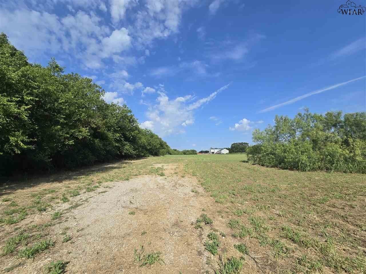 4.88 acres in Wichita County featured view