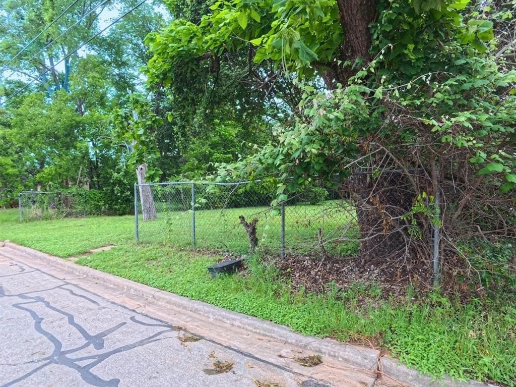 0.14 acres in McLennan County gallery image 3