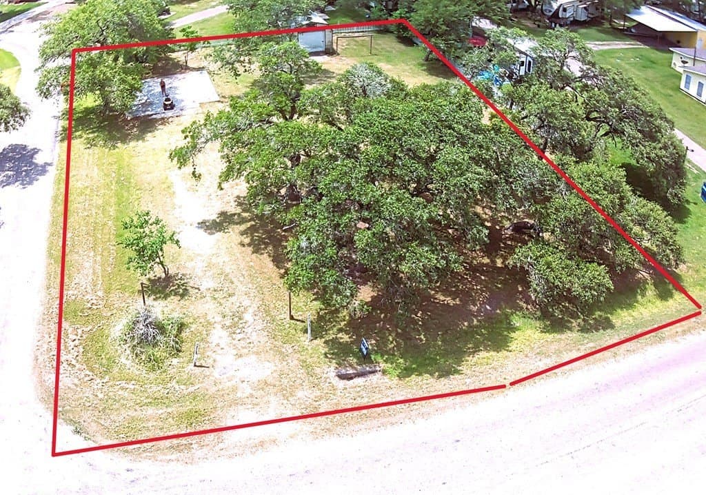 0.33 acres in Texas County - photo 6