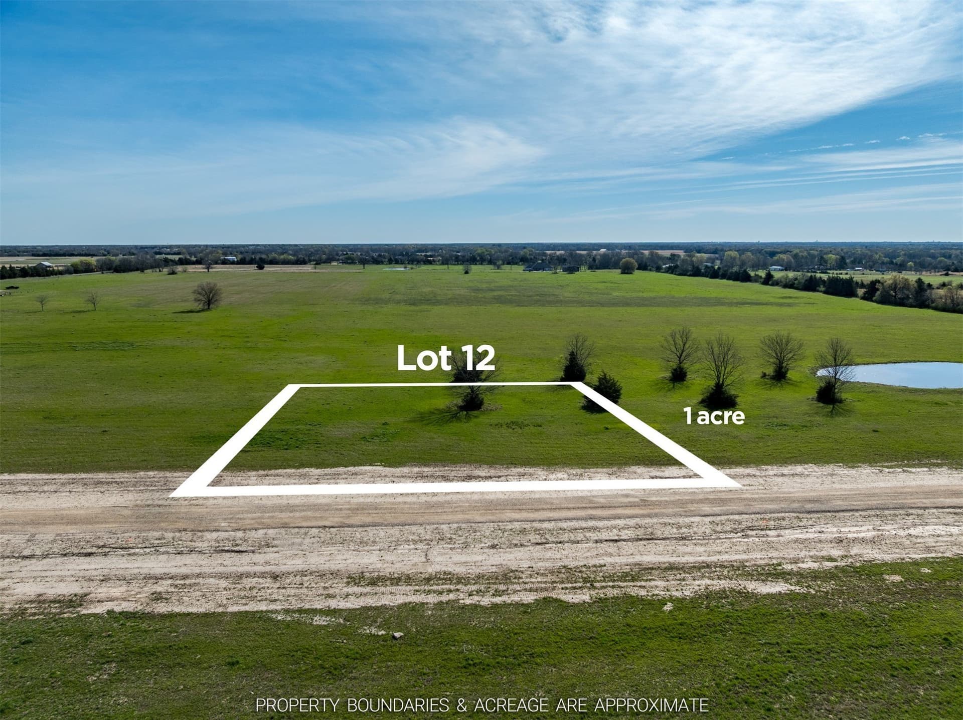 1 acres in Lamar County