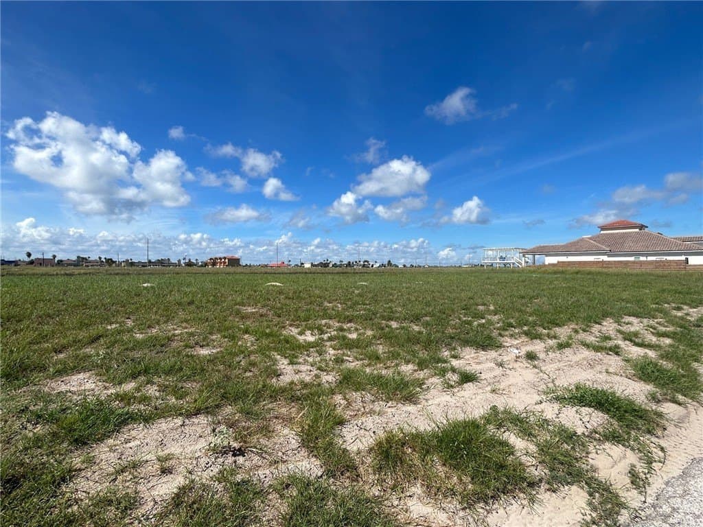 0.2 acres in Nueces County - photo 8