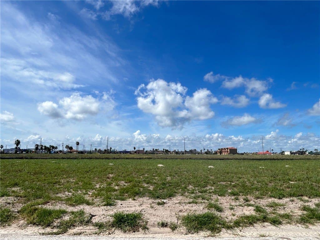 0.2 acres in Nueces County - photo 9