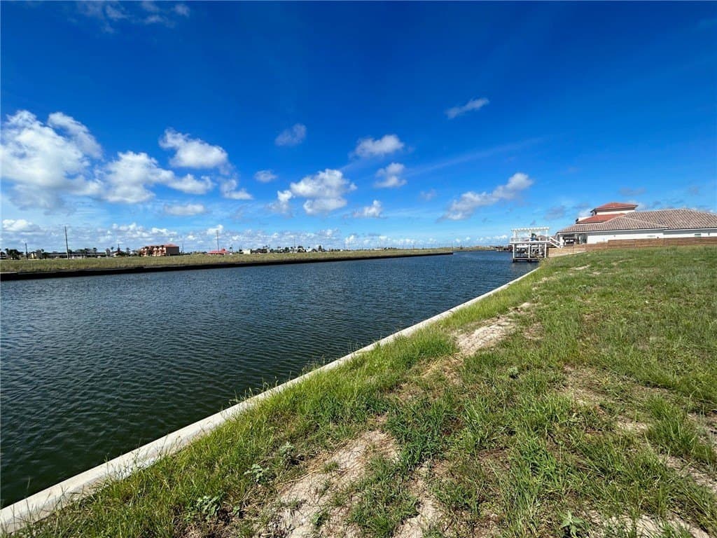 0.2 acres in Nueces County - photo 7