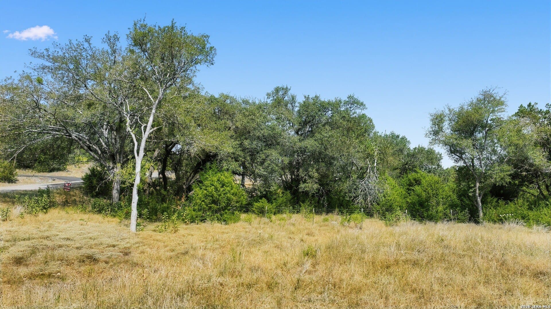 0.37 acres in Comal County - photo 9