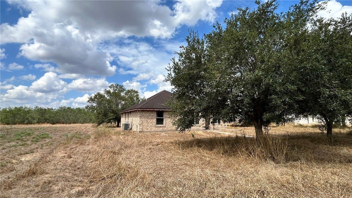 43,560 acres in Brooks County - photo 35
