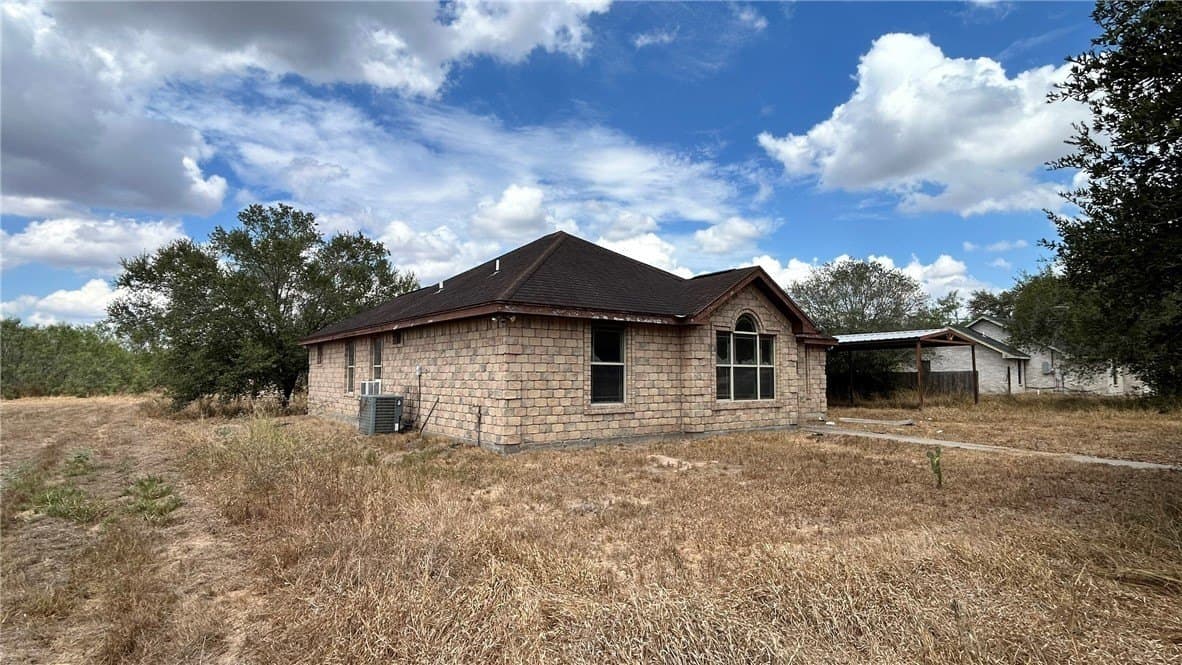 43,560 acres in Brooks County - photo 2