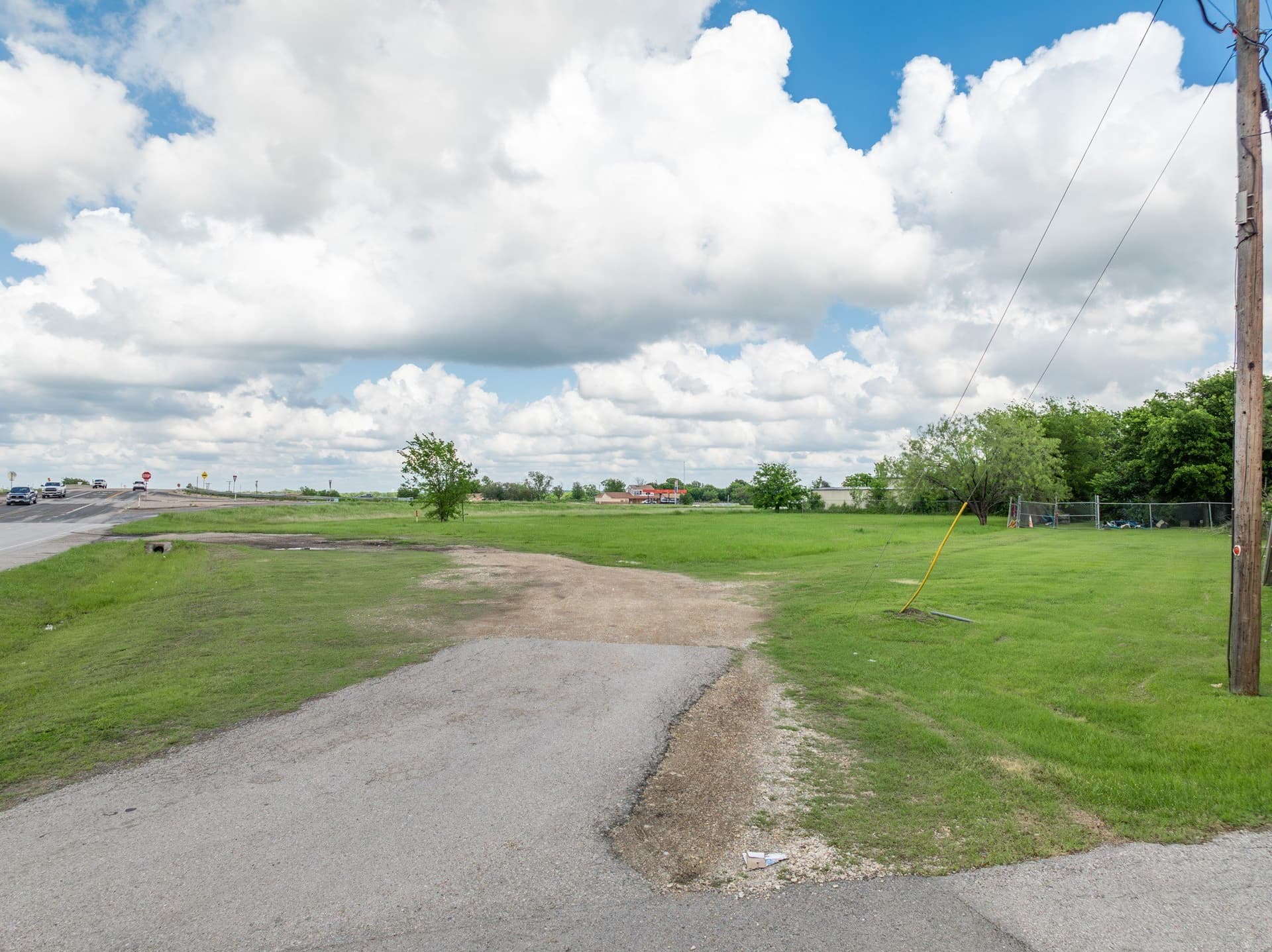 0.95 acres in McLennan County - photo 15