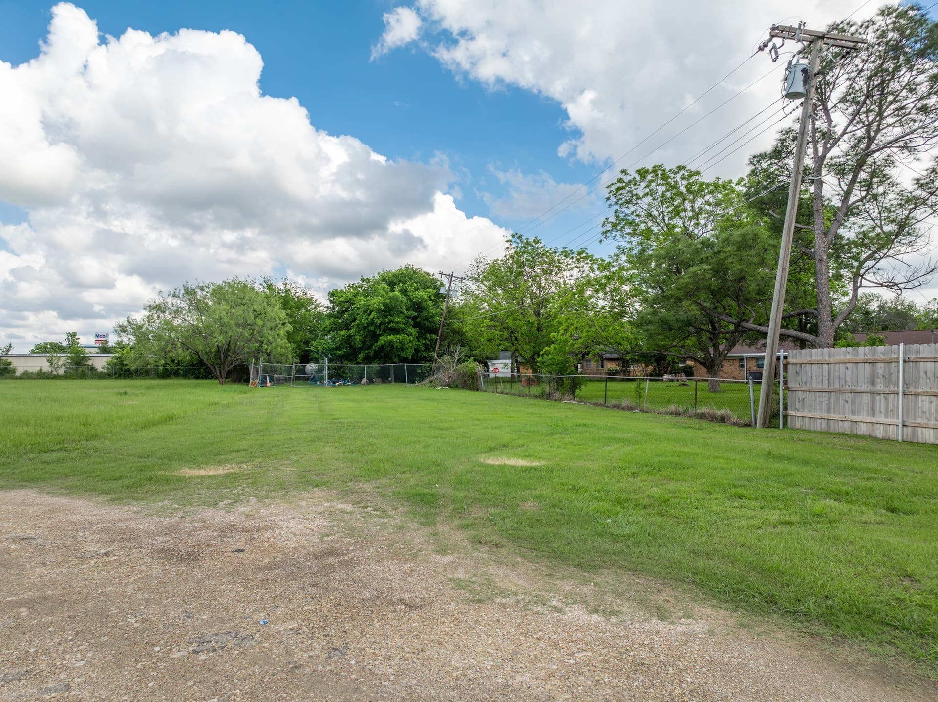 0.95 acres in McLennan County - photo 16