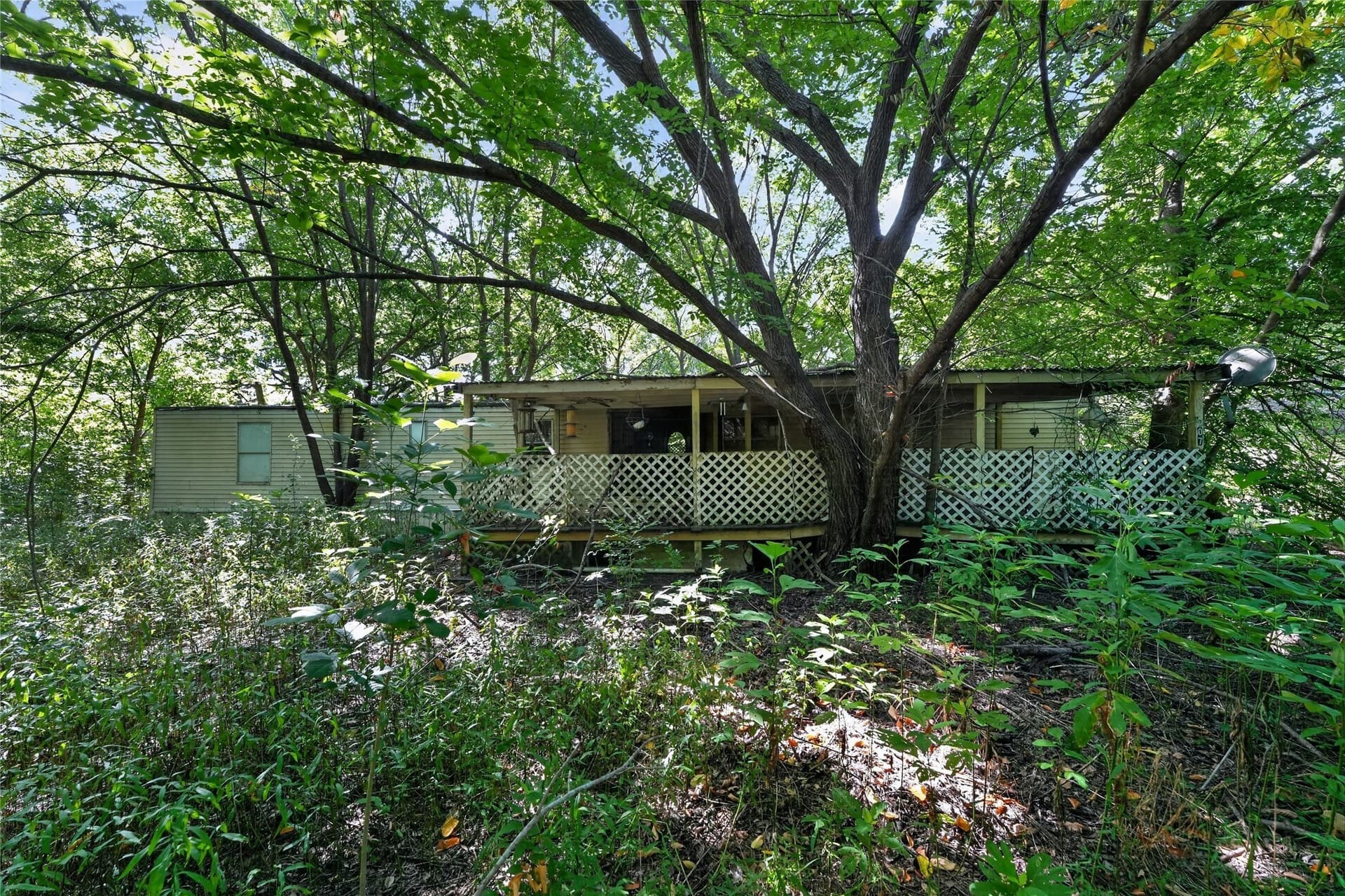 0.37 acres in Navarro County - photo 10