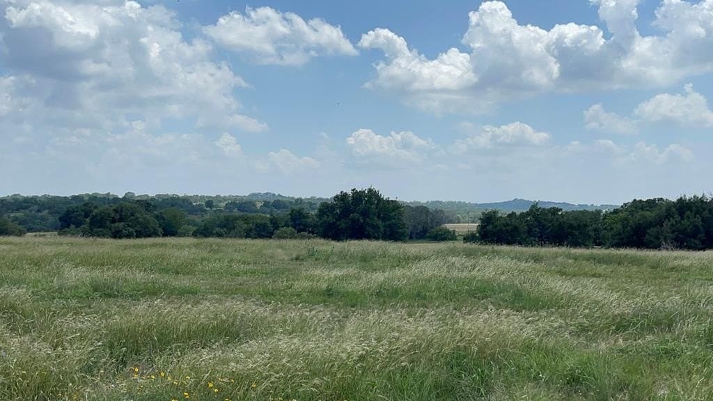 0.56 acres in Kerr County - photo 12