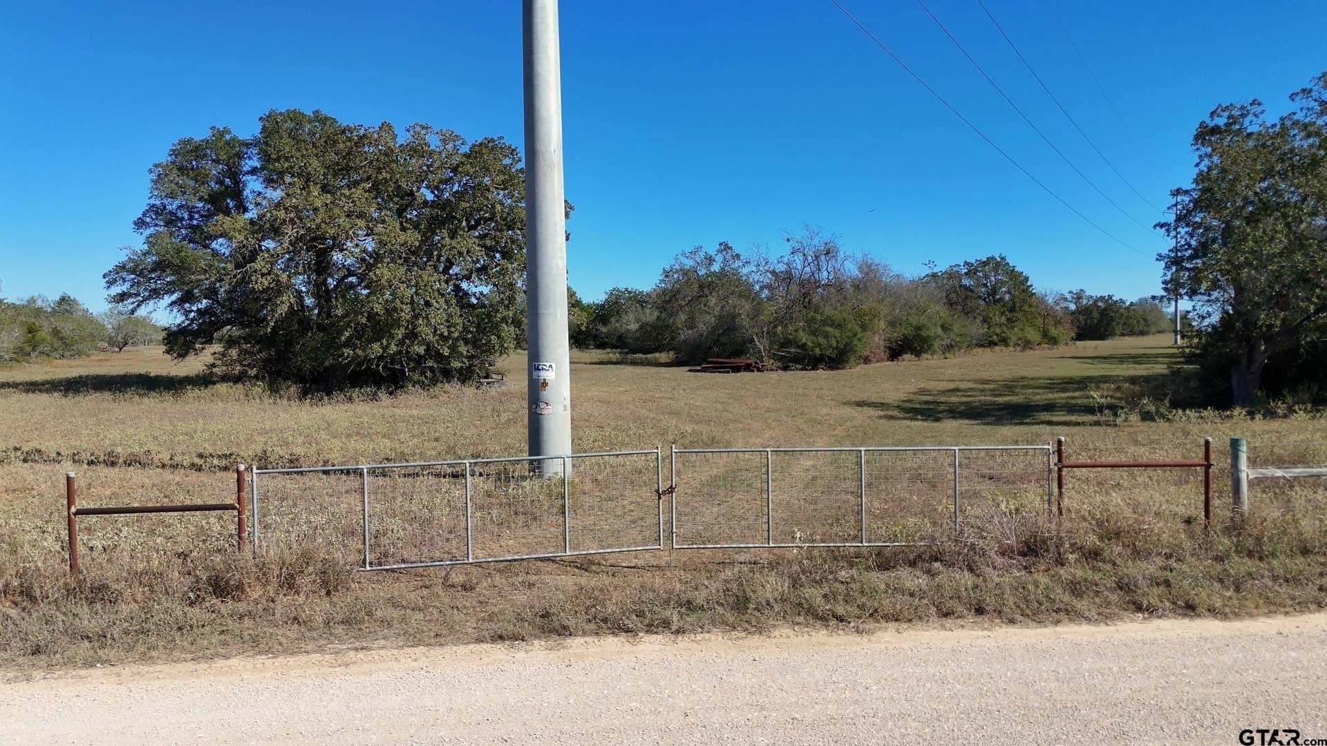 384 acres in Gonzales County - photo 38