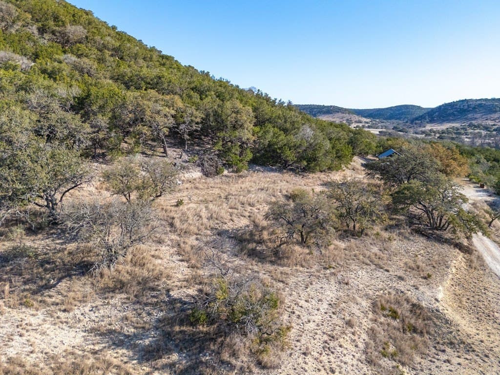 10.16 acres in Bandera County gallery image 3