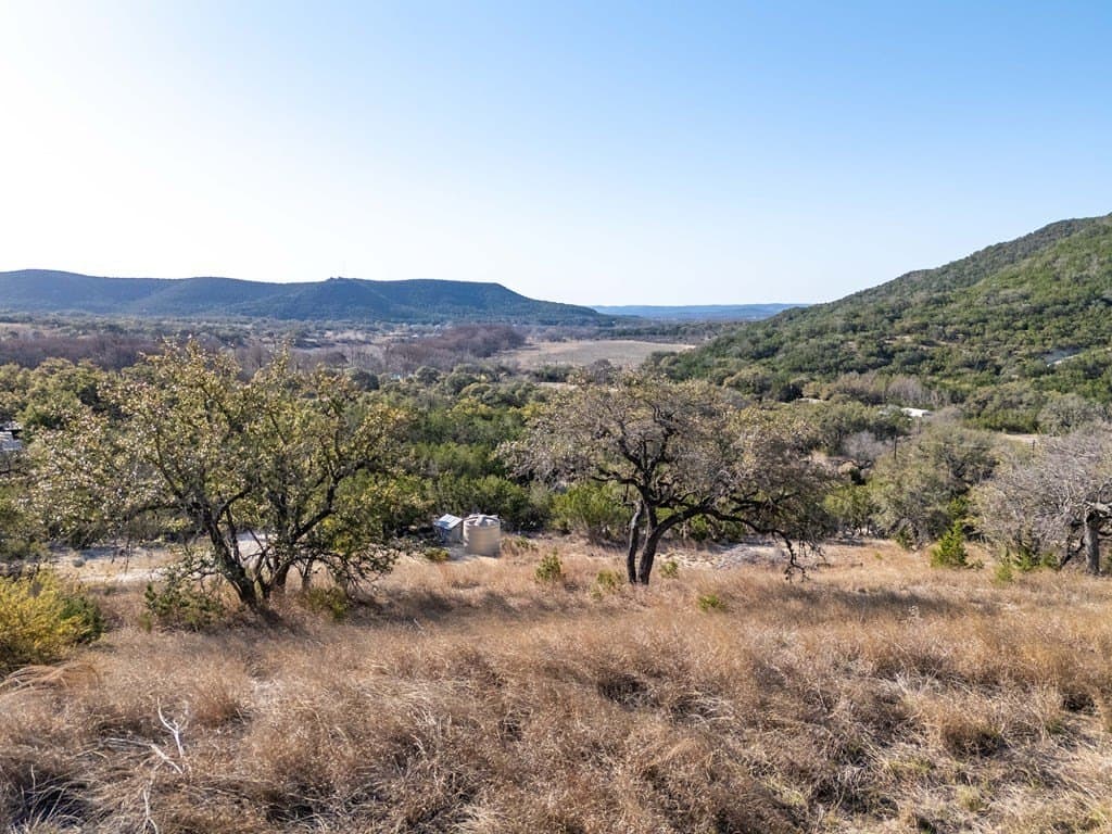 10.16 acres in Bandera County gallery image 2