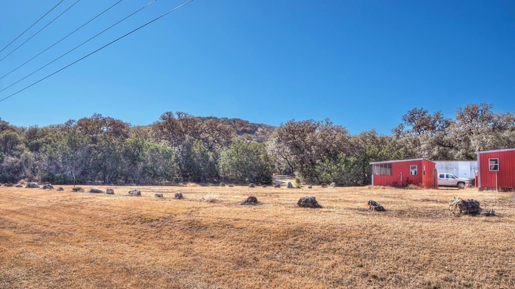 10 acres in Uvalde County - photo 68