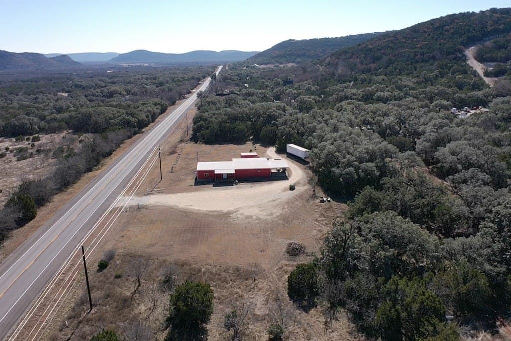 10 acres in Uvalde County gallery image 3