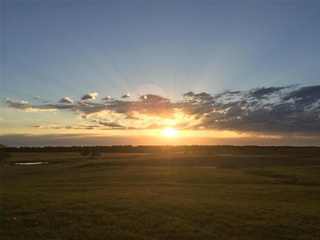 77.02 acres in Hunt County - photo 17
